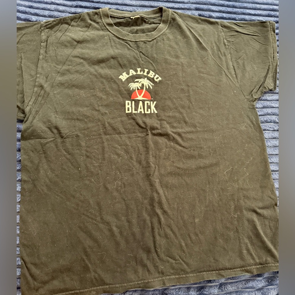 Malibu Black Graphic T-Shirt